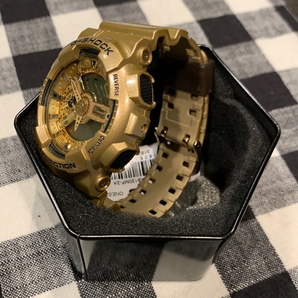 Men’s Casio G-Shock Gold Analog Digital Resin Watch GA-110 - Picture 4 of 14